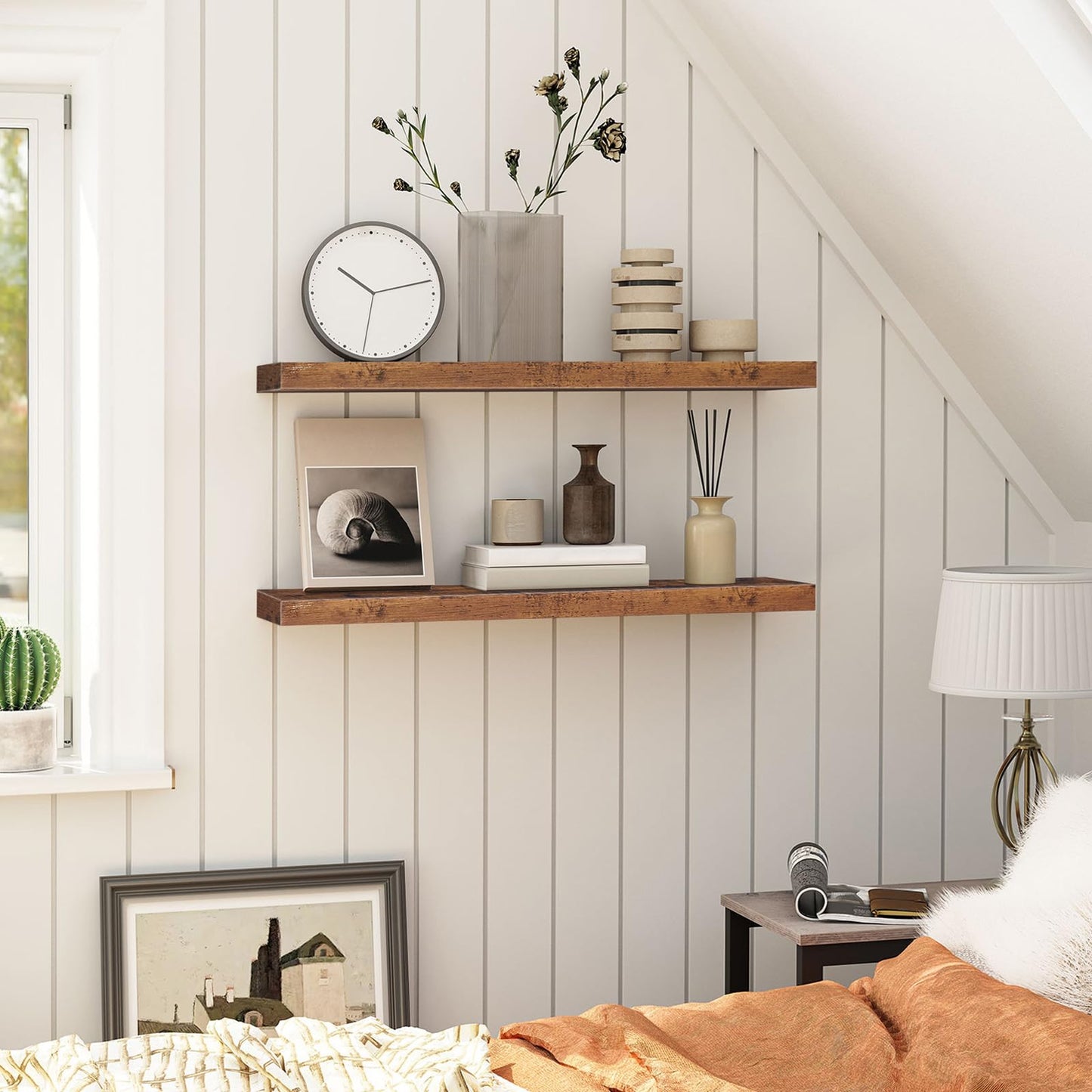 HOOBRO Retro Brown 31.5-inch Wall-Mounted Shelf Set with Concealed Bracket / 2PICS