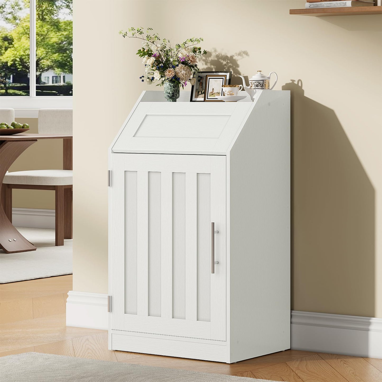 HOOBRO 10-Gallon Trash Can Cabinet with Fenced & Flip-Up Baffle