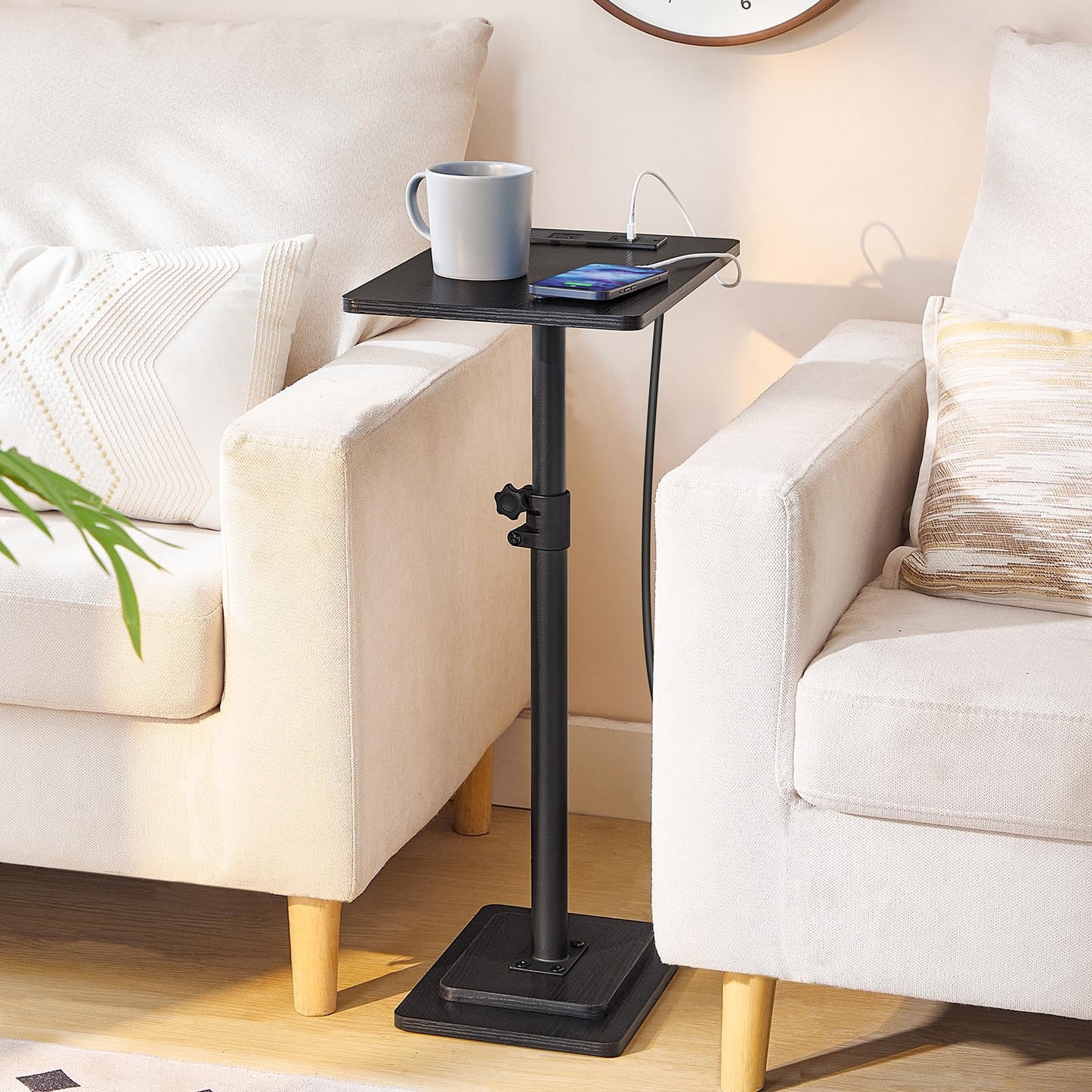 HOOBRO Adjustable Height End Table, 360° Swivel Narrow Side Table with Charging Station, Narrow Sofa Bedside Table for Small Space, Living Room, Bedroom, Black BB425UBZ01