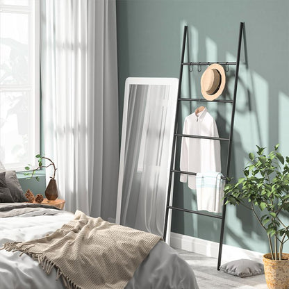 HOOBRO Blanket Ladder, Towel Rack, 5-Tier Ladder Shelf, Decorative Wall Leaning Ladder Rack, 5 Hooks, Blanket Holder, Display Rack for Bathroom