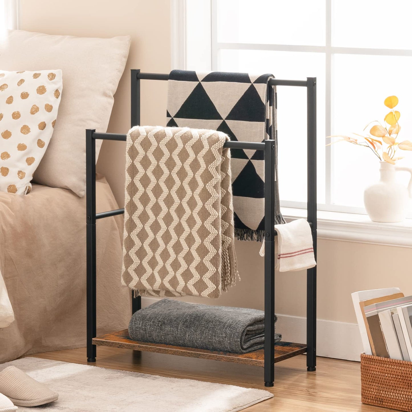 HOOBRO Free Standing Towel Rack with 2 Tier Blanket Rack